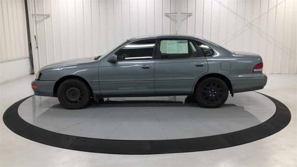 Pre-Owned 1997 Toyota Avalon XL FWD 4D Sedan